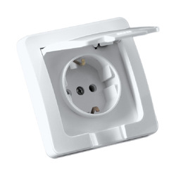 Розетка с/у Master РС16-511, 1 гнездо, с/з и крышкой, IP44, белая