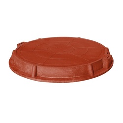 Люк полимерно-песчаный легкий D-580, красный